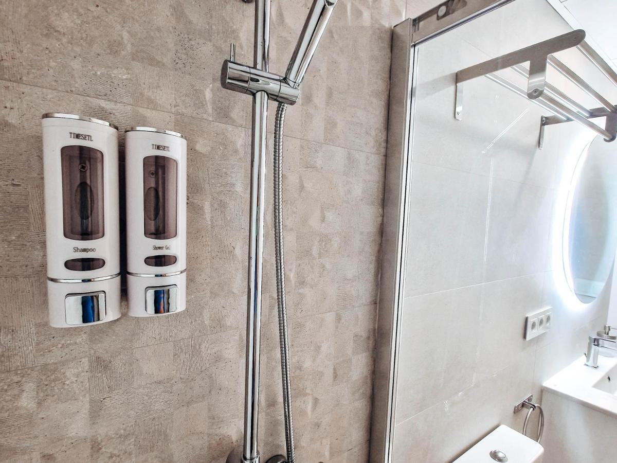 Apartamento Tiendas 8 Almería Esterno foto